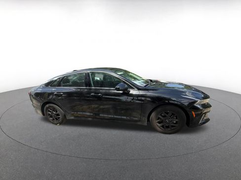 Used 2025 Kia K5 LXS FWD image 2