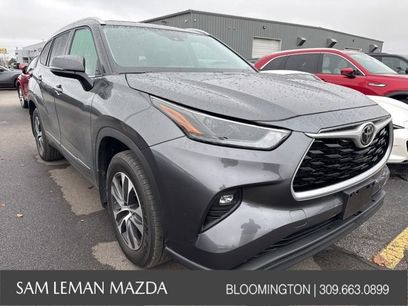 Used 2022 Toyota Highlander XLE
