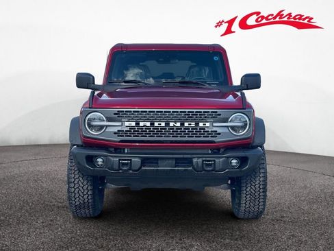 New 2025 Ford Bronco Badlands w/ Sasquatch Package AWD/4WD image 2