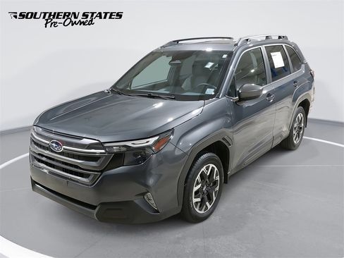 Used 2025 Subaru Forester Premium w/ Convenience Package #1 image 1