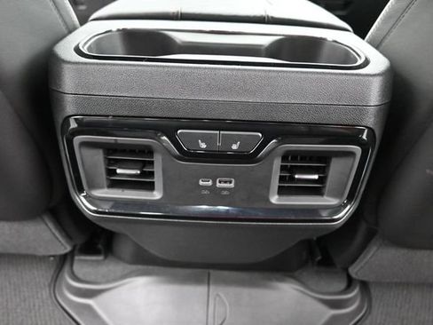 Used 2025 GMC Sierra 2500 AT4X AWD/4WD image 16