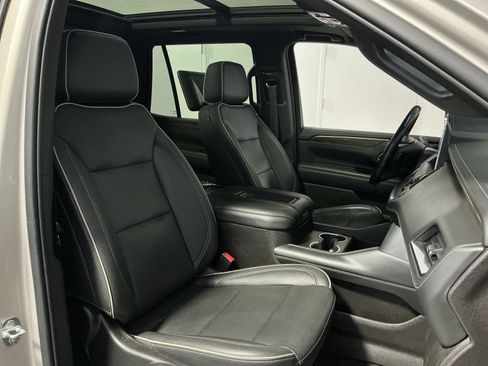 Used 2021 Chevrolet Tahoe Premier AWD/4WD image 28