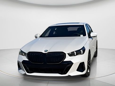 New 2026 BMW 530i w/ M Sport Package image 4
