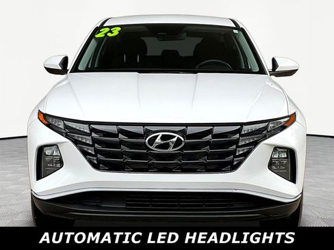 Used 2023 Hyundai Tucson SE AWD/4WD image 2
