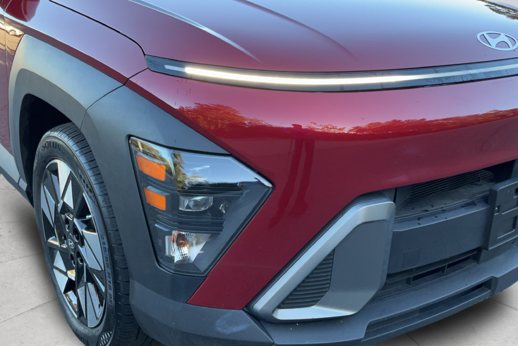 Used 2024 Hyundai Kona SEL FWD image 25