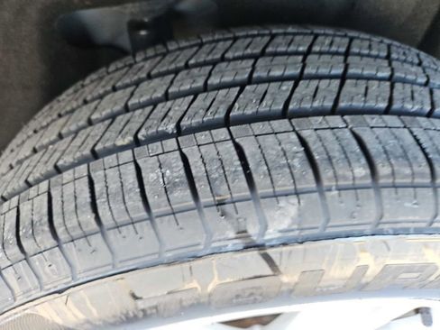 Used 2016 Volvo XC60 T6 w/ Protection Package image 11