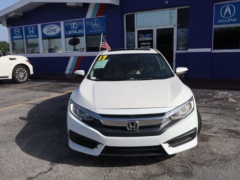 Used 2017 Honda Civic EX image 8
