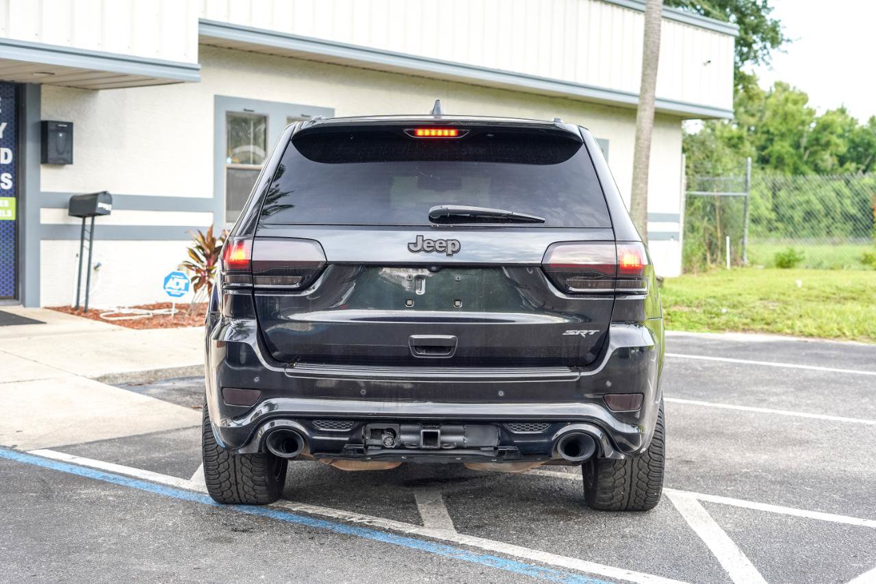 Used 2014 Jeep Grand Cherokee SRT AWD/4WD image 5