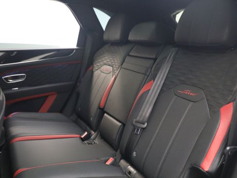 New 2026 Bentley Bentayga Speed AWD/4WD image 20