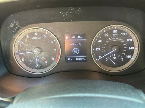 Used 2019 Hyundai Tucson Sport w/ Cargo Package FWD image 35