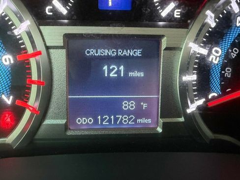 Used 2016 Toyota 4Runner SR5 AWD/4WD image 22