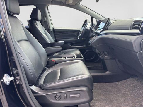 Used 2021 Honda Odyssey Touring image 16
