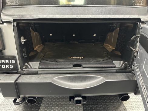 Used 2015 Jeep Wrangler Unlimited Sport w/ Quick Order Package 24S image 18