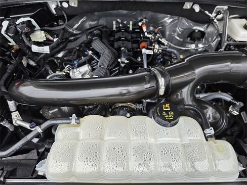 Used 2025 Ford Expedition King Ranch image 25