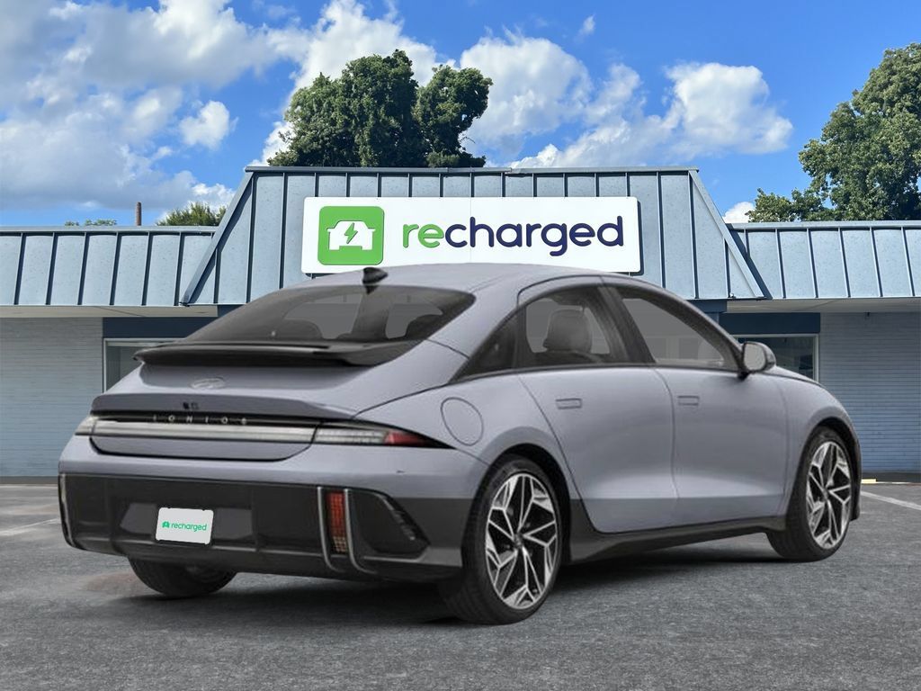 Used 2023 Hyundai Ioniq 6 SEL w/ Cargo Package AWD/4WD image 4