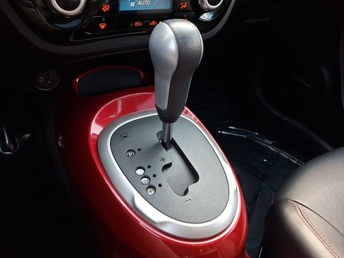 Used 2016 Nissan Juke SL AWD/4WD image 15