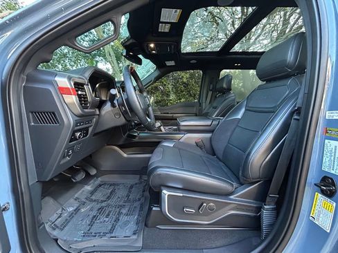 Certified 2023 Ford F150 Raptor w/ Raptor 37 Performance Package AWD/4WD image 11