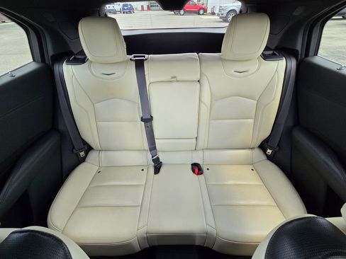 Used 2019 Cadillac XT4 Sport AWD/4WD image 43