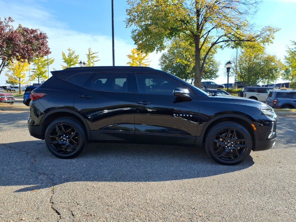 Used 2022 Chevrolet Blazer LT FWD image 6