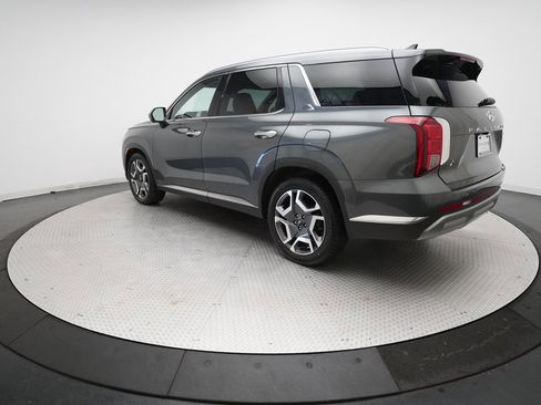 Used 2024 Hyundai Palisade Limited image 12