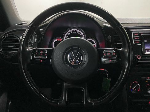Used 2019 Volkswagen Beetle 2.0T S image 16