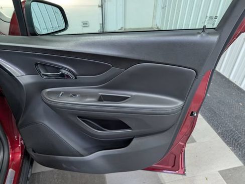 Used 2021 Buick Encore Preferred w/ Safety Package AWD/4WD image 25