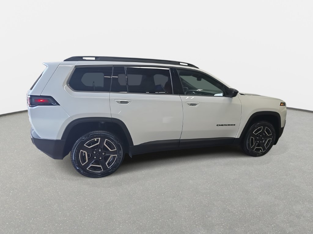 New 2026 Jeep Cherokee Laredo AWD/4WD image 4
