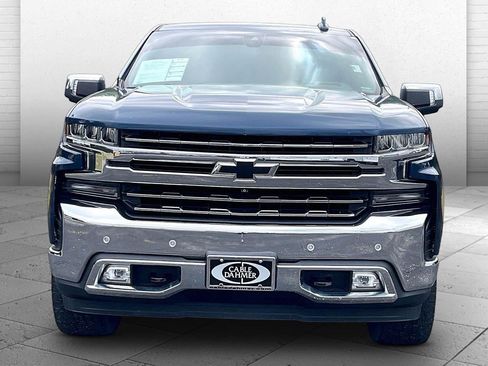 Used 2019 Chevrolet Silverado 1500 LTZ w/ LTZ Premium Package AWD/4WD image 2