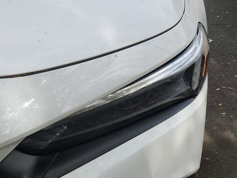 Used 2024 Honda Civic Sport image 2