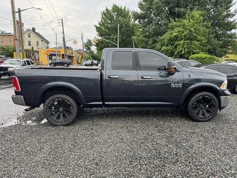 Used 2015 RAM 1500 Laramie w/ Convenience Group AWD/4WD image 4