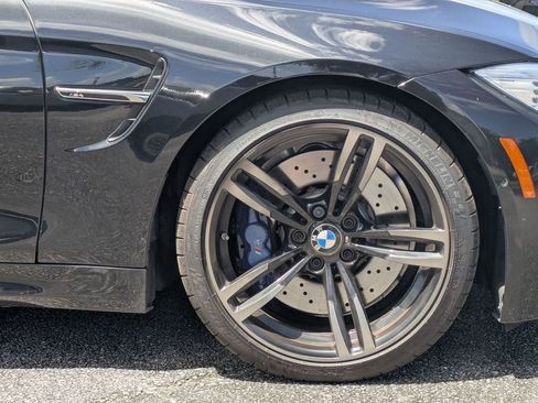 Used 2015 BMW M4 Convertible RWD image 9