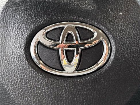 Used 2024 Toyota Corolla LE FWD image 18