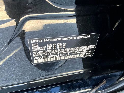 Used 2023 BMW 740i image 35