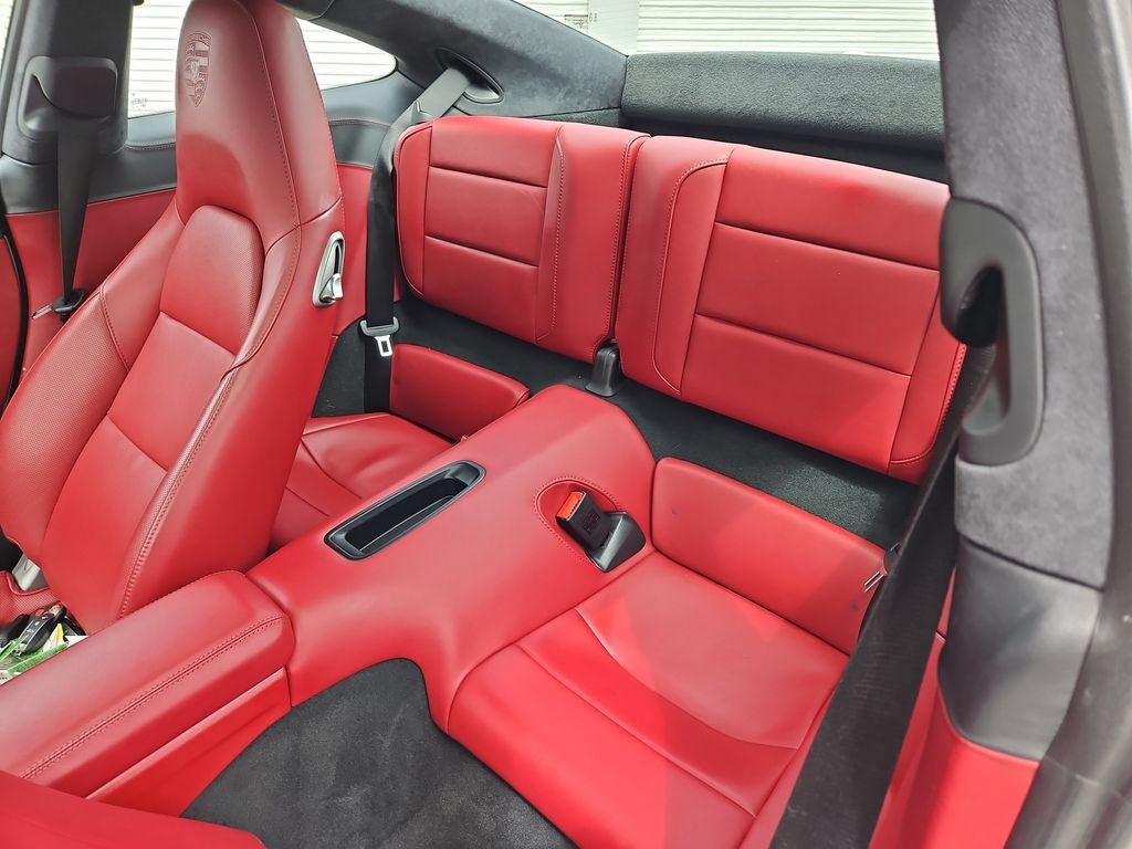 Certified 2018 Porsche 911 Carrera 4S AWD/4WD image 35