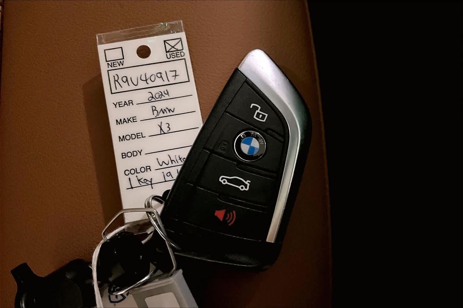 Used 2024 BMW X3 xDrive30i w/ Convenience Package AWD/4WD image 14