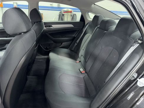 Used 2019 Hyundai Sonata SEL image 17