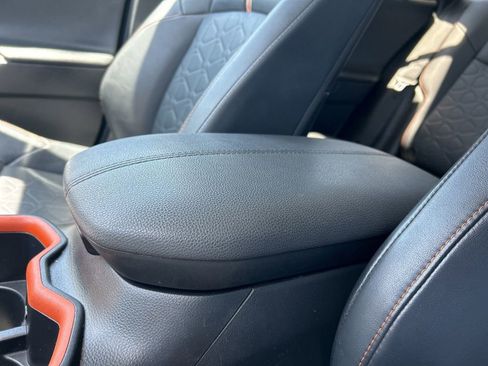 Used 2022 Toyota RAV4 Adventure image 31