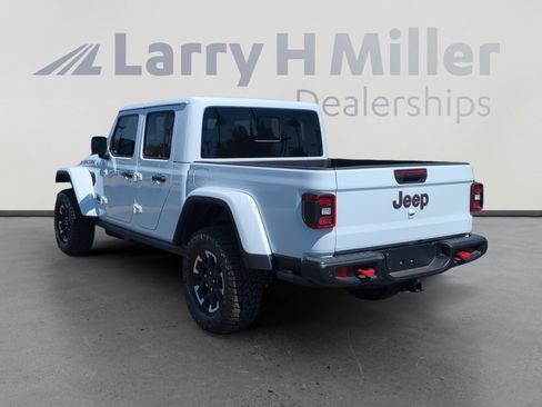 New 2026 Jeep Gladiator Rubicon AWD/4WD image 3