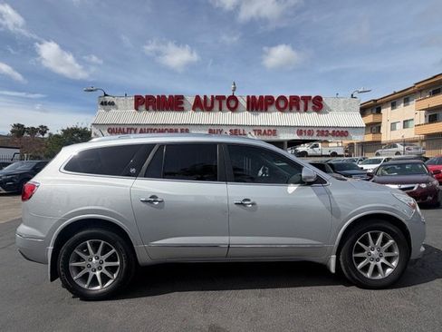 Used 2016 Buick Enclave Convenience w/ Trailering Package FWD image 1