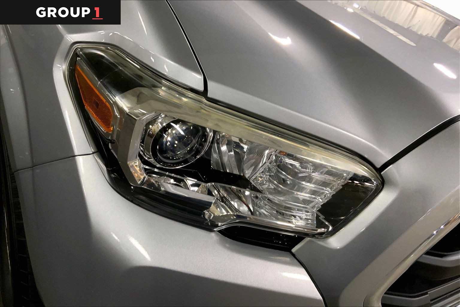 Certified 2017 Toyota Tacoma SR5 AWD/4WD image 26