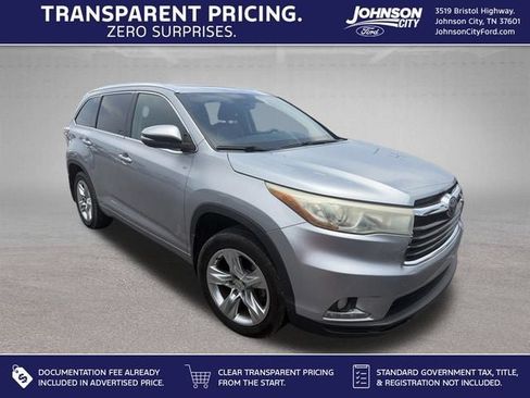 Used 2015 Toyota Highlander Limited Platinum AWD/4WD image 1