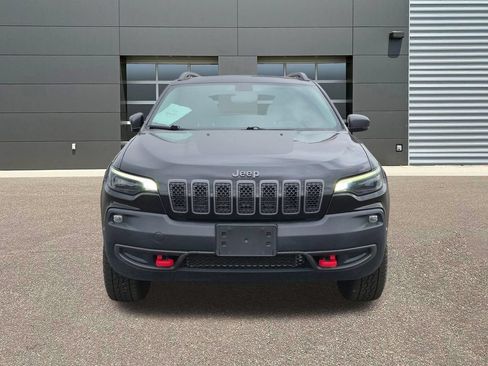 Used 2020 Jeep Cherokee Trailhawk w/ Cold Weather Group AWD/4WD image 2