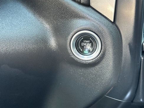 Used 2019 Chevrolet Silverado 1500 LT Trail Boss image 18