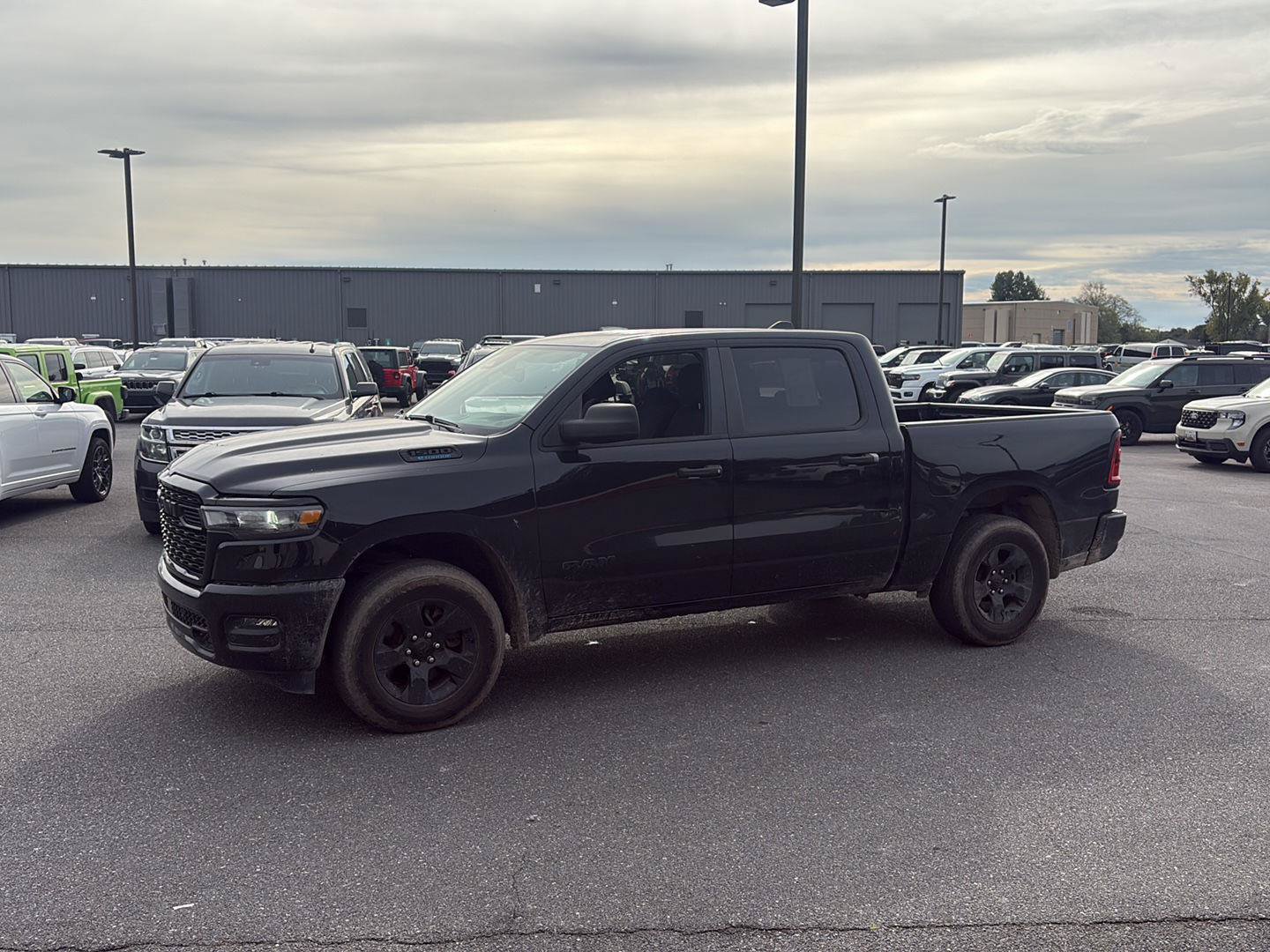 Used 2025 RAM 1500 Tradesman w/ Night Edition AWD/4WD image 2