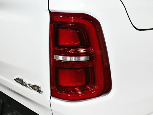 Used 2025 RAM 1500 Limited AWD/4WD image 59