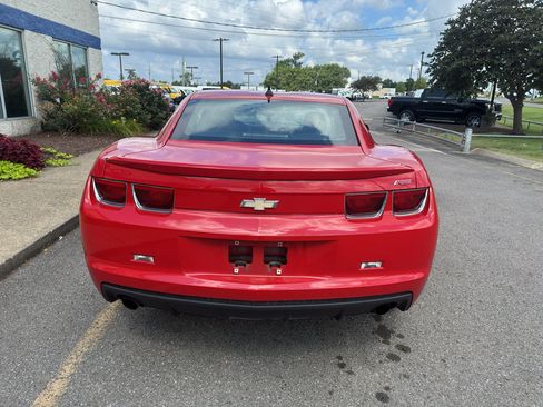 Used 2010 Chevrolet Camaro LT w/ RS Package RWD image 5