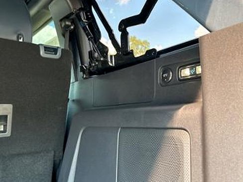 New 2024 Ford Bronco Outer Banks w/ Sasquatch Package image 48