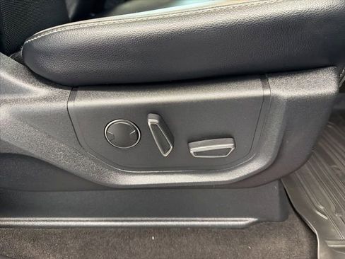 Used 2018 Ford F150 Raptor w/ Equipment Group 802A Luxury image 15