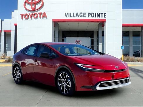 New 2026 Toyota Prius Plug-In Hybrid image 7