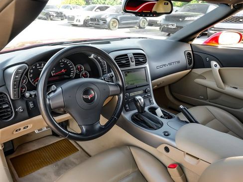 Used 2006 Chevrolet Corvette Convertible w/ Preferred Equipment Group RWD image 11